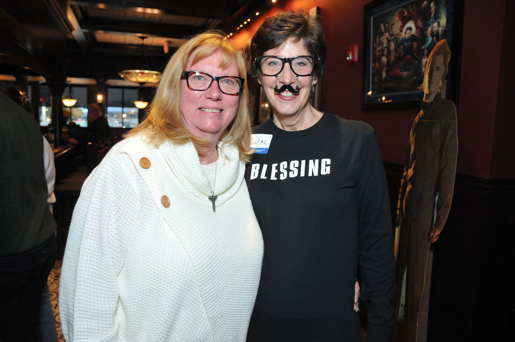 Ann Charback, Julie Payne
